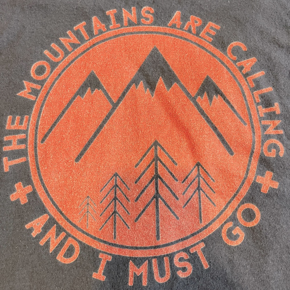 The Mountains are Calling, American Apparel, Size Medium, Navy/Red, EUC
